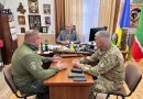 29 квітня 2025 року начальник Подільської районної військової адміністрації провів робочу зустріч з представниками підрозділу психологічної підтримки 122-ї бригади територіальної оборони Збройних Сил України