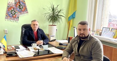 05 листопада 2025 року за дорученням начальника Подільської районної державної (військової) адміністрації Михайла ЛАЗАРЕНКА, з робочим візитом до Кодимської міської ради завітав заступник голови РВА Вадим МЕГІС 05 листопада 2025 року за дорученням начальника Подільської районної державної (військової) адміністрації Михайла ЛАЗАРЕНКА, з робочим візитом до Кодимської міської ради завітав заступник голови РВА Вадим МЕГІС