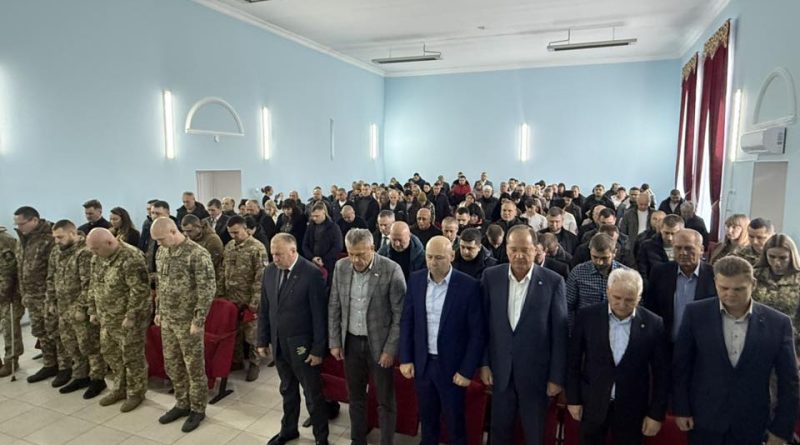 14листопада 2025 року за ініціативи та підтримки начальника Подільської районної військової адміністрації Михайла ЛАЗАРЕНКА відбувся урочистий захід,приурочений до Дня працівників сільського господарства 14листопада 2025 року за ініціативи та підтримки начальника Подільської районної військової адміністрації Михайла ЛАЗАРЕНКА відбувся урочистий захід,приурочений до Дня працівників сільського господарства