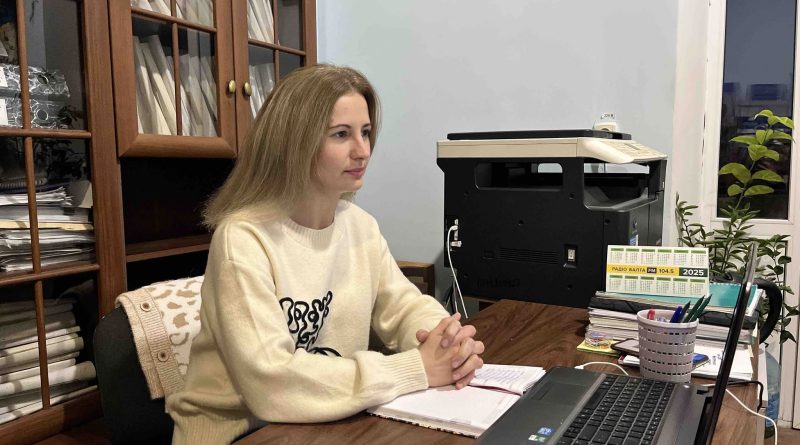 03 грудня 2025 року за дорученням начальника Подільської районної військової адміністрації Михайла ЛАЗАРЕНКА спеціаліст з питань запобігання та виявлення корупції апарату Подільської РДА Марія МУРЦИТА взяла участь у вебінарі «Корупція: повідомляй правильно. Гід для викривачів та заявників» 03 грудня 2025 року за дорученням начальника Подільської районної військової адміністрації Михайла ЛАЗАРЕНКА спеціаліст з питань запобігання та виявлення корупції апарату Подільської РДА Марія МУРЦИТА взяла участь у вебінарі «Корупція: повідомляй правильно. Гід для викривачів та заявників»