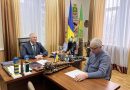 Сьогодні, 12 лютого 2026 року, начальник Подільської районної військової адміністрації Михайло ЛАЗАРЕНКО провів робочу зустріч із керівником СФГ « Оберіг» Григорієм ЗАГОРОДНІМ