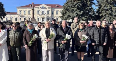 Сьогодні, 09 березня 2026 року з нагоди 212-ї річниці від дня народження видатного українського поета, художника та мислителя Тараса Григоровича Шевченка за участі начальника Подільської районної військової адміністрації Михайла ЛАЗАРЕНКА відбулося покладання квітів