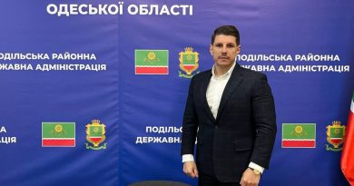 13 квітня 2026 року за дорученням начальника Одеської обласної державної адміністрації Олега Кіпера виконуючий обовʼязки начальника Подільської районної військової адміністрації Руслан Пітак провів апаратну нараду з керівниками структурних підрозділів РВА