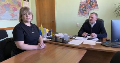 06 травня 2026 року відбулася робоча зустріч заступника начальника Подільської районної військової адміністрації Оксани Лободи з міським головою Сергієм Лупашком