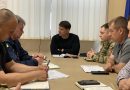 19 травня 2026 року, за дорученням начальника Одеської обласної державної адміністрації Олега Кіпера, виконуючий обовʼязки начальника Подільської районної військової адміністрації Руслан Пітак провів нараду з представниками силових структур району
