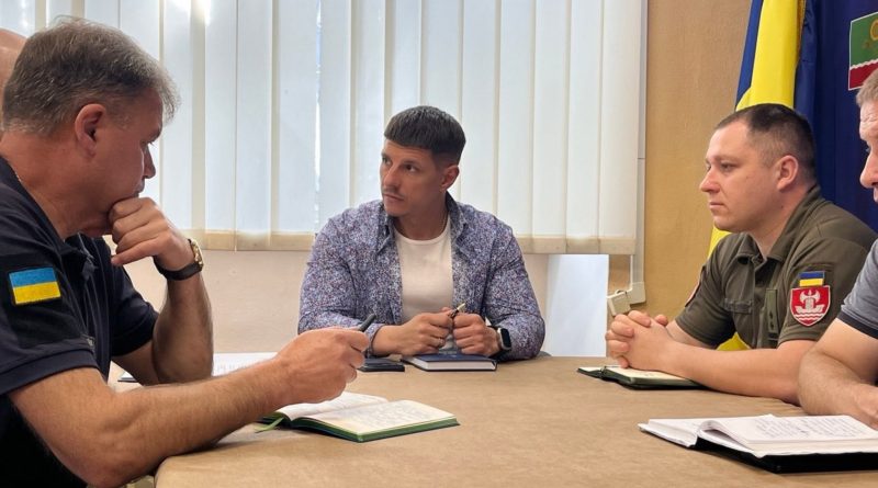 09.06.2026 року, за дорученням начальника Одеської обласної державної адміністрації Олега Кіпера, виконуючий обовʼязки начальника Подільської районної військової адміністрації Руслан Пітак провів нараду з представниками силових структур району 09.06.2026 року, за дорученням начальника Одеської обласної державної адміністрації Олега Кіпера, виконуючий обовʼязки начальника Подільської районної військової адміністрації Руслан Пітак провів нараду з представниками силових структур району