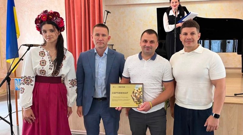 15 липня за участі виконуючого обов’язки начальника Подільської районної військової адміністрації Руслана Пітака відбувся урочистий захід з нагоди Дня Української Державності, Дня Хрещення Київської Русі — України та Дня українських миротворців