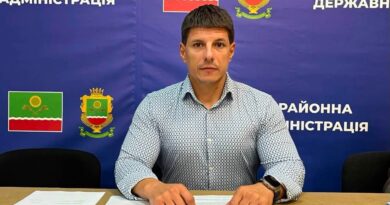 30 липня 2026 року за дорученням начальника Одеської обласної державної адміністрації Олега Кіпера, під головуванням виконуючого обов’язки начальника Подільської районної військової адміністрації Руслана Пітака відбулося засідання робочої групи з питань визначення підприємств, установ та організацій, які є критично важливими для функціонування економіки та забезпечення життєдіяльності населення.