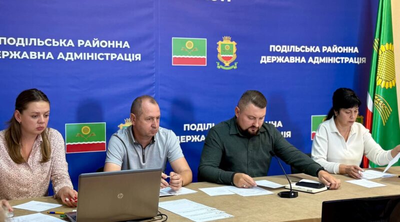 8 вересня 2026 року відбулося тринадцяте засідання Комісії з відбору кандидатів на посаду фахівця із супроводу ветеранів війни та демобілізованих осіб при Подільській районній державній адміністрації