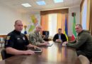 15 вересня 2026 року виконуючий обовʼязки начальника Подільської районної військової адміністрації Руслан Пітак провів робочу зустріч із начальником Подільського районного територіального центру комплектування та соціальної підтримки Русланом Ткачем, заступником начальника Подільського районного управління поліції Павлом Лисенко та з першим заступником начальника 2-го Подільського прикордонного загону, полковником Іваном Васильчуком 15 вересня 2026 року виконуючий обовʼязки начальника Подільської районної військової адміністрації Руслан Пітак провів робочу зустріч із начальником Подільського районного територіального центру комплектування та соціальної підтримки Русланом Ткачем, заступником начальника Подільського районного управління поліції Павлом Лисенко та з першим заступником начальника 2-го Подільського прикордонного загону, полковником Іваном Васильчуком
