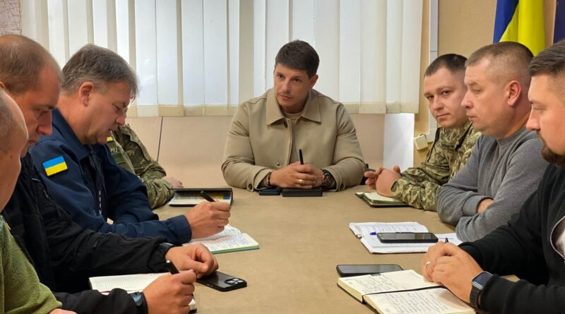 29 вересня 2026 року, виконуючий обовʼязки начальника Подільської районної військової адміністрації Руслан Пітак провів нараду з представниками силових структур району 29 вересня 2026 року, виконуючий обовʼязки начальника Подільської районної військової адміністрації Руслан Пітак провів нараду з представниками силових структур району