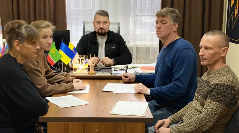 16 жовтня 2026 року за дорученням виконуючого обов’язки начальника Подільської районної військової адміністрації Руслана Пітака під керівництвом заступника начальника Подільської РВА Вадима Мегіса відбулося засідання робочої групи «Прозорість і підзвітність» при Подільській РДА 16 жовтня 2026 року за дорученням виконуючого обов’язки начальника Подільської районної військової адміністрації Руслана Пітака під керівництвом заступника начальника Подільської РВА Вадима Мегіса відбулося засідання робочої групи «Прозорість і підзвітність» при Подільській РДА